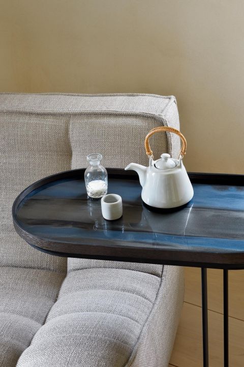 20790_oblong_tray_side_table_20917_graphite_organic_tray_web-jpg