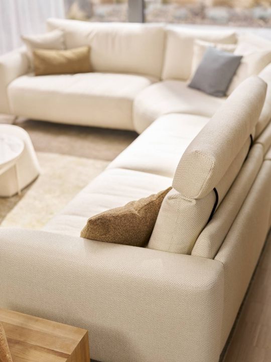 rom1961_cosmo_detail_kopfstuetze-1