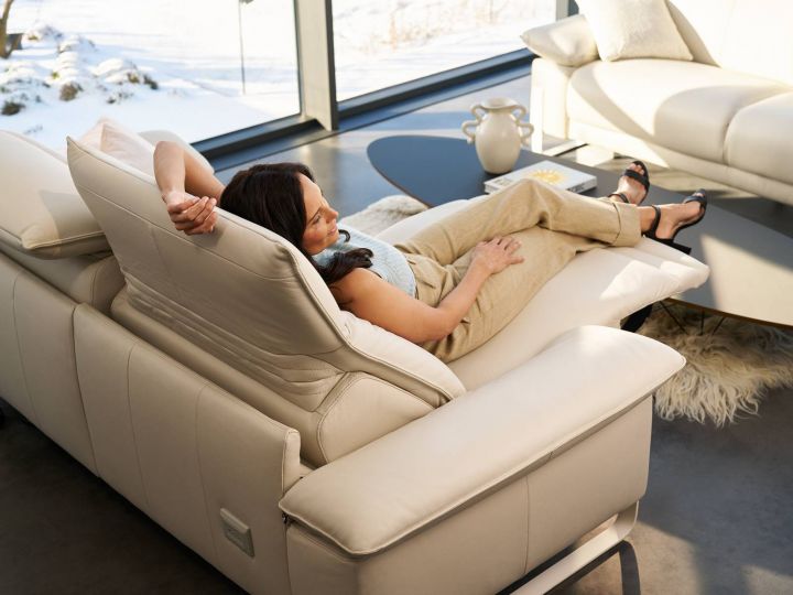 rom1961_sereno_sofa_leder_beige_relaxsofa